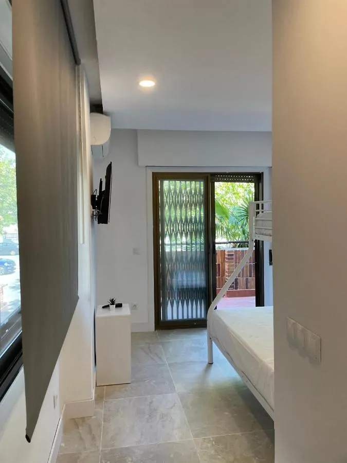 C4 Exclusiva Zona Madrid Apartment