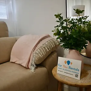 Apartamento For Coqueto Y Amplio Temporal En El Barrio Quintana Ale141º, Madrid